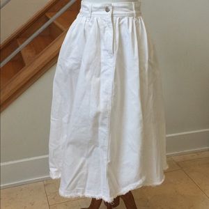 Denim white skirt